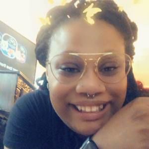 Meet your Posher, Lexi